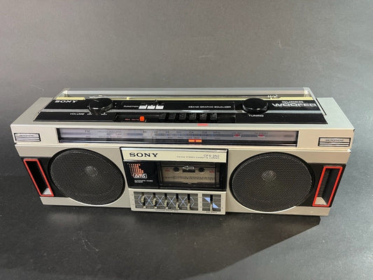 SONY SUPER WOOFER REAR DRIVE CFS-450 BOOMBOX