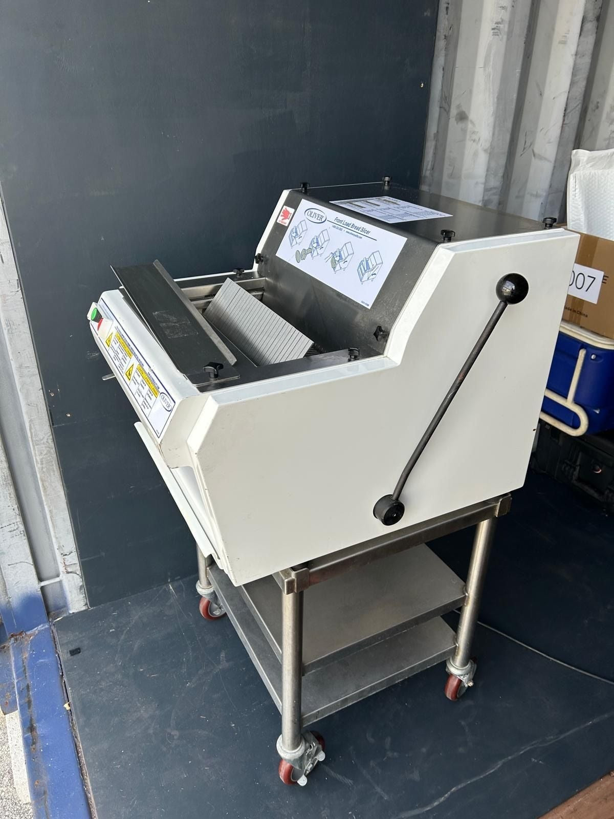 Oliver Model 732-N Front Load Bread Slicer