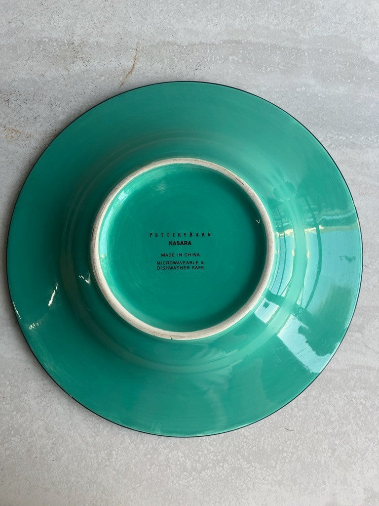 2 GREEN, WHITE, ORANGE, AND MODADO PLATES PUTTERYBARN KASARA MICROWAVEABLE & DIS