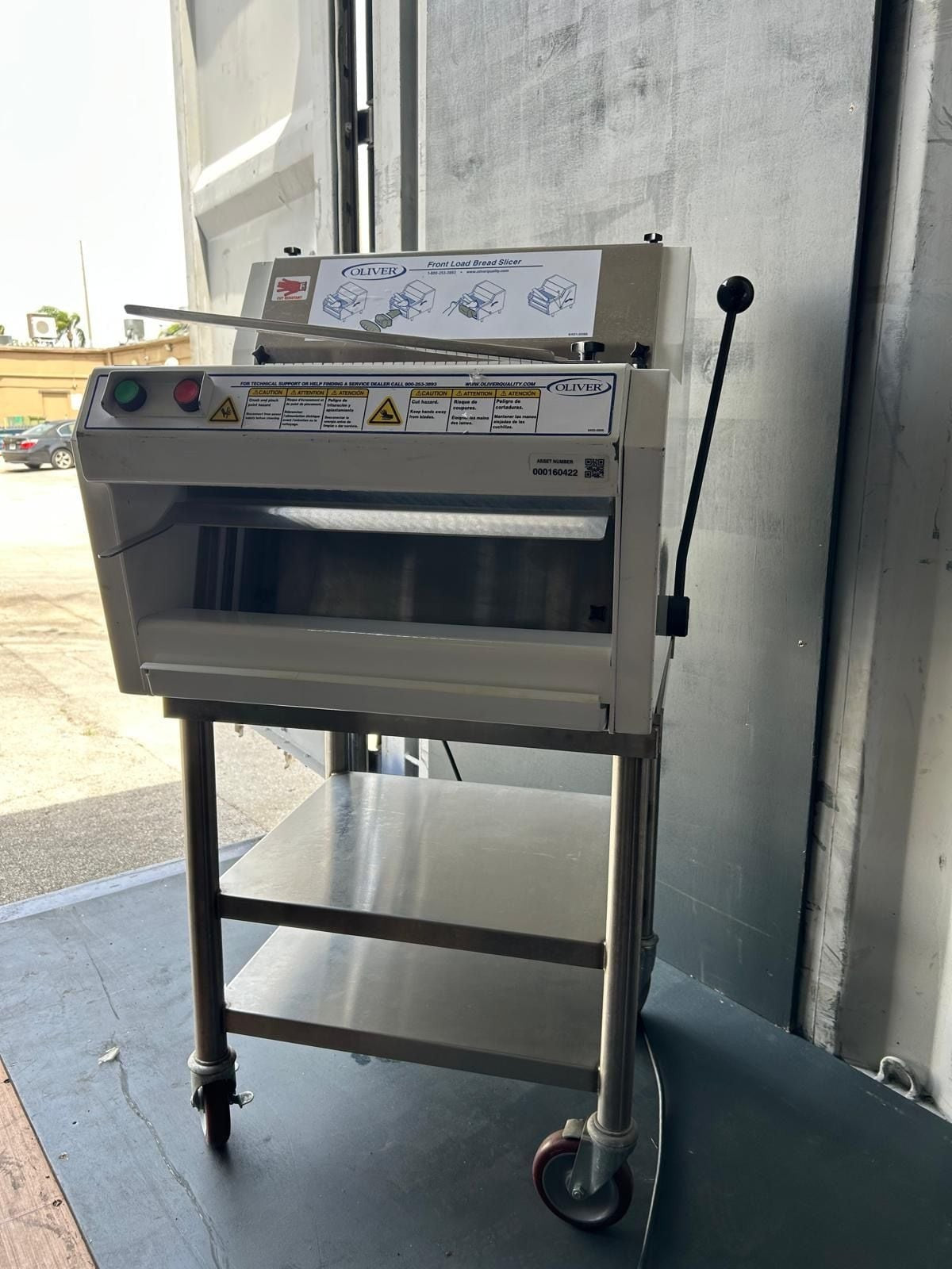 Oliver Model 732-N Front Load Bread Slicer