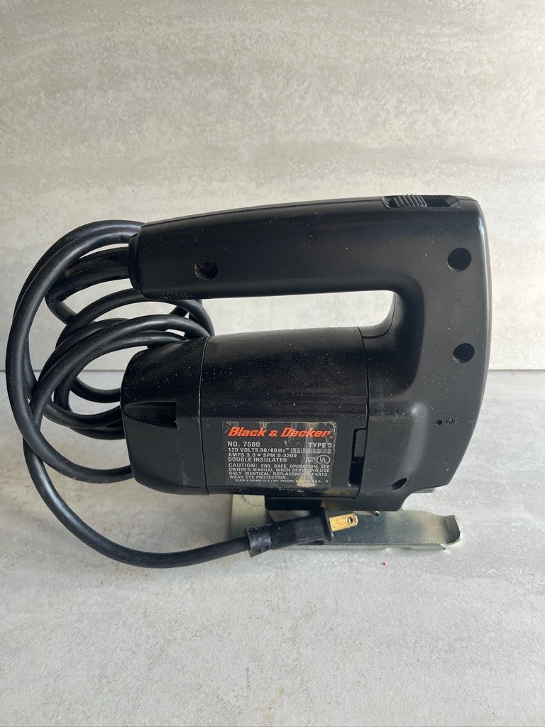 Black and Decker  3.5A