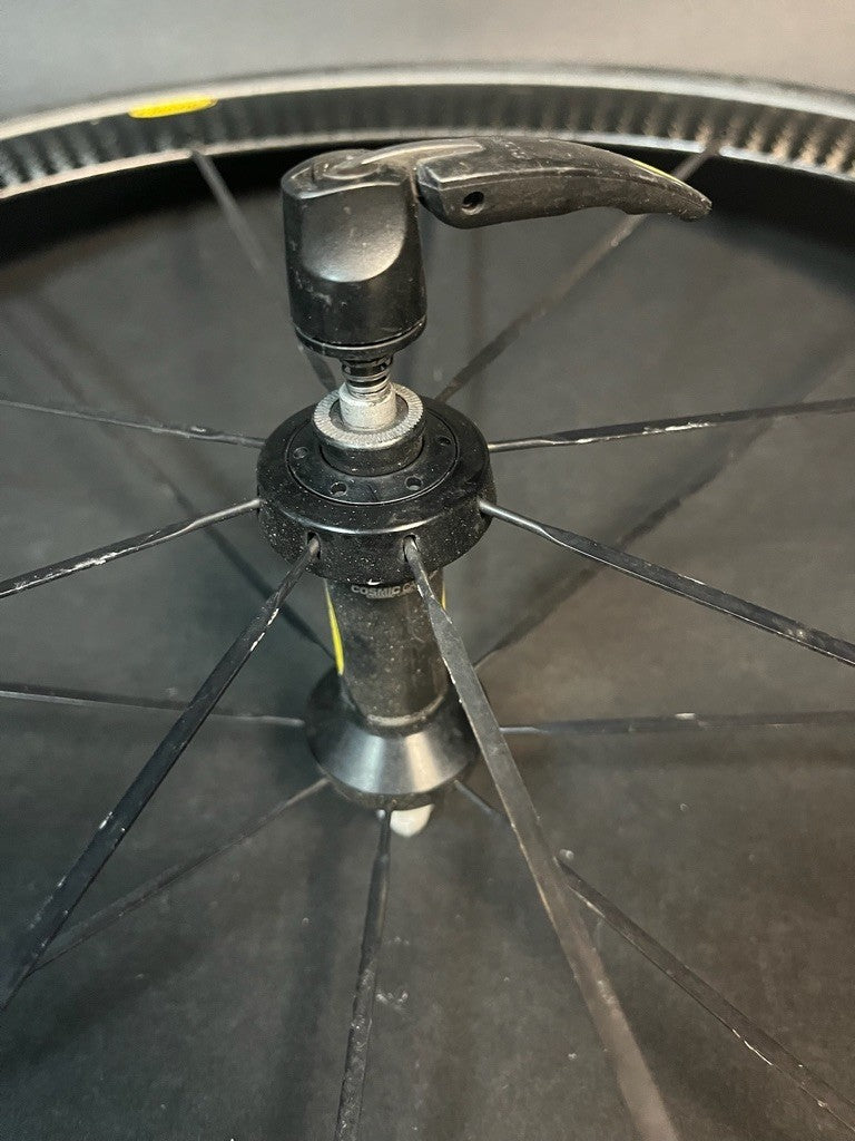 Mavic CARBON FIBER CYCLING BICYCLE RIMS - with Everything That’s Pictured!