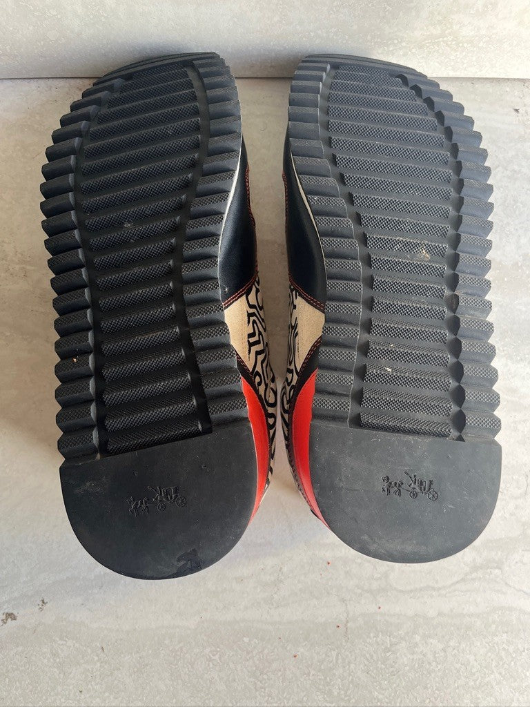 Coach X ORANGE BLACK AND GREY COLOR Size 45