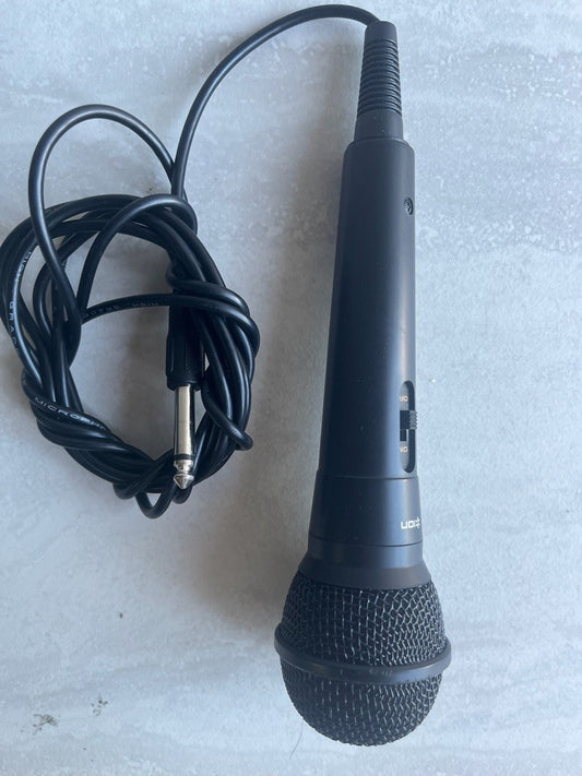 pro ion microphone black color usb port