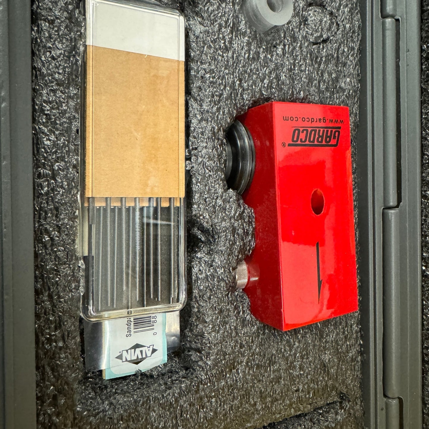 Gardco Red Paint Viscosity Flow Meter with Case & Alvin Drawing Leads